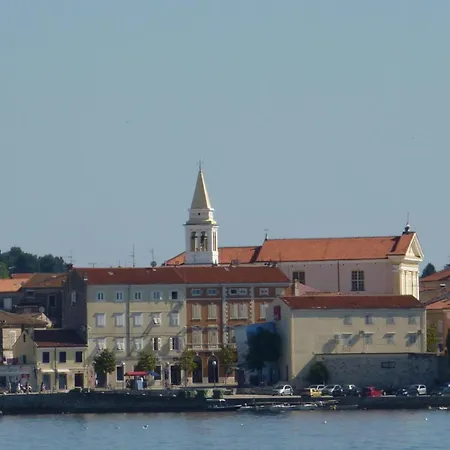 Barbara With Pool Comfortable *