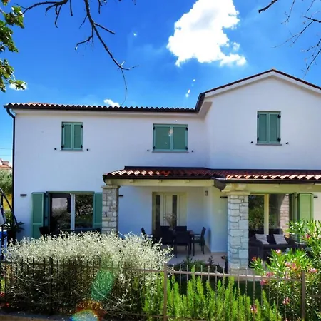 Barbara With Pool Comfortable Villa *