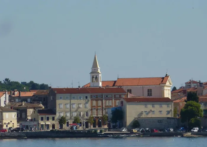 Barbara With Pool Comfortable *